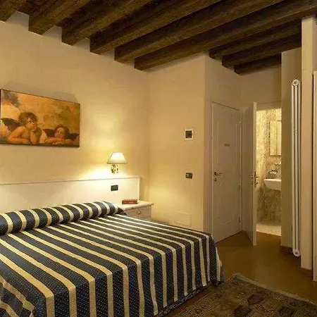 Апартаменты Venice Resorts Венеция